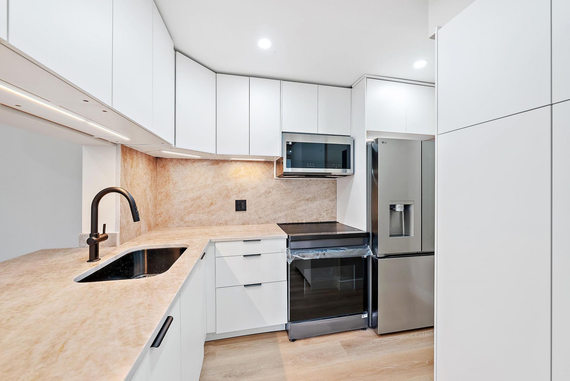 1009 Green Pine Boulevard, Unit H3, West Palm Beach, FL 33409 Photo