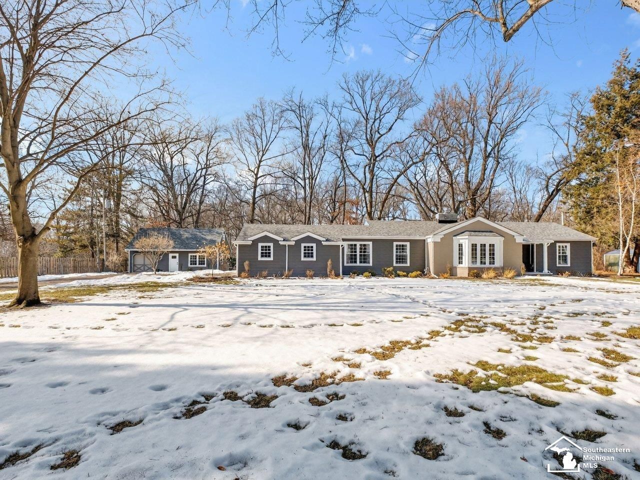 7221 Wildhaven Park, Lambertville, MI 48144 Main Photo