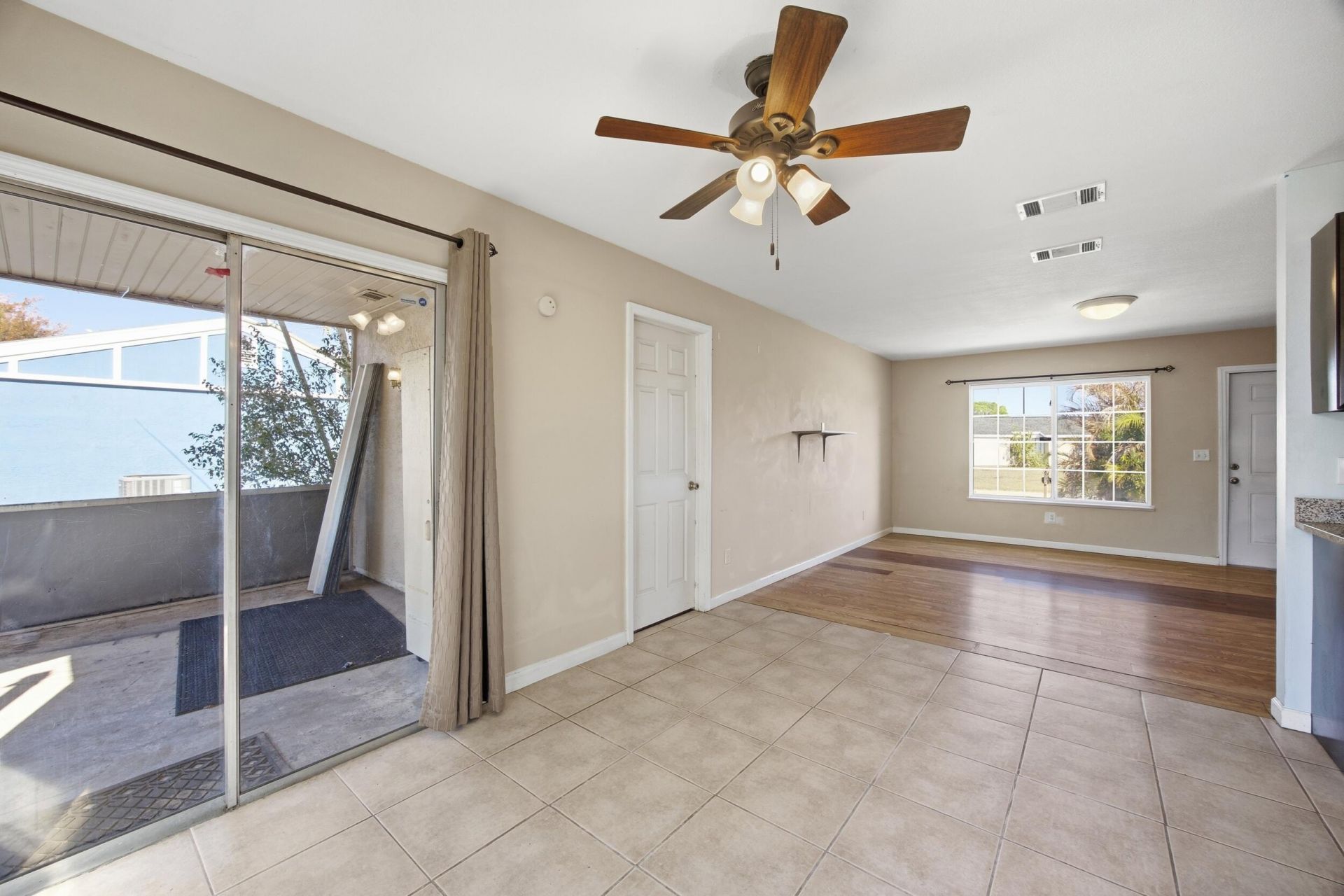 402 SW Eastport Circle, Port Saint Lucie, FL 34953 Photo