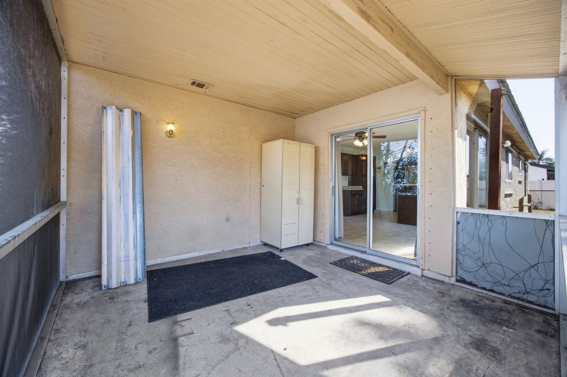 402 SW Eastport Circle, Port Saint Lucie, FL 34953 Photo