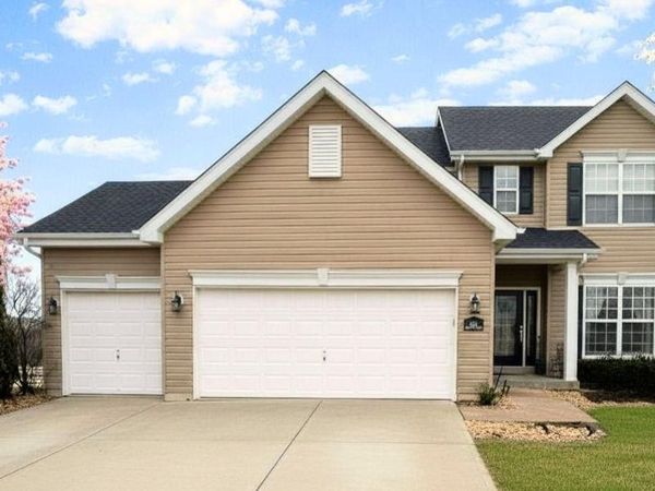 704 Julia Elizabeth Drive, Wentzville, MO 63385