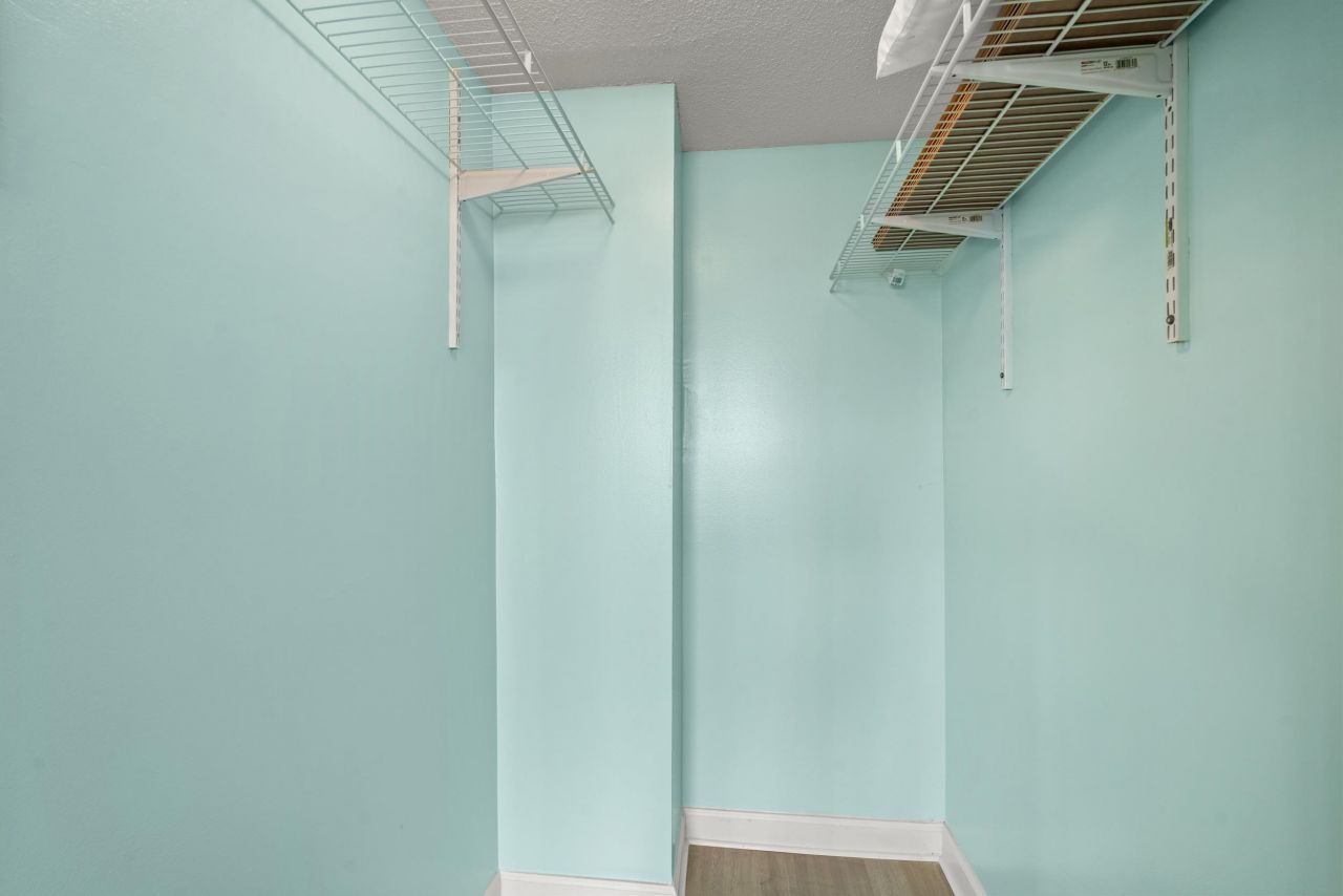 601 Mitchell Dr. Photo 15