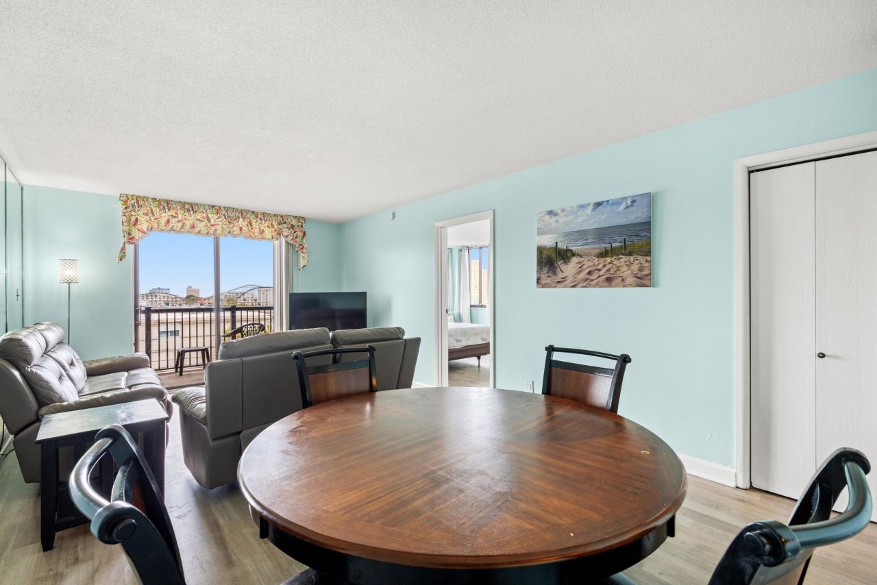 601 Mitchell Dr. Photo 5