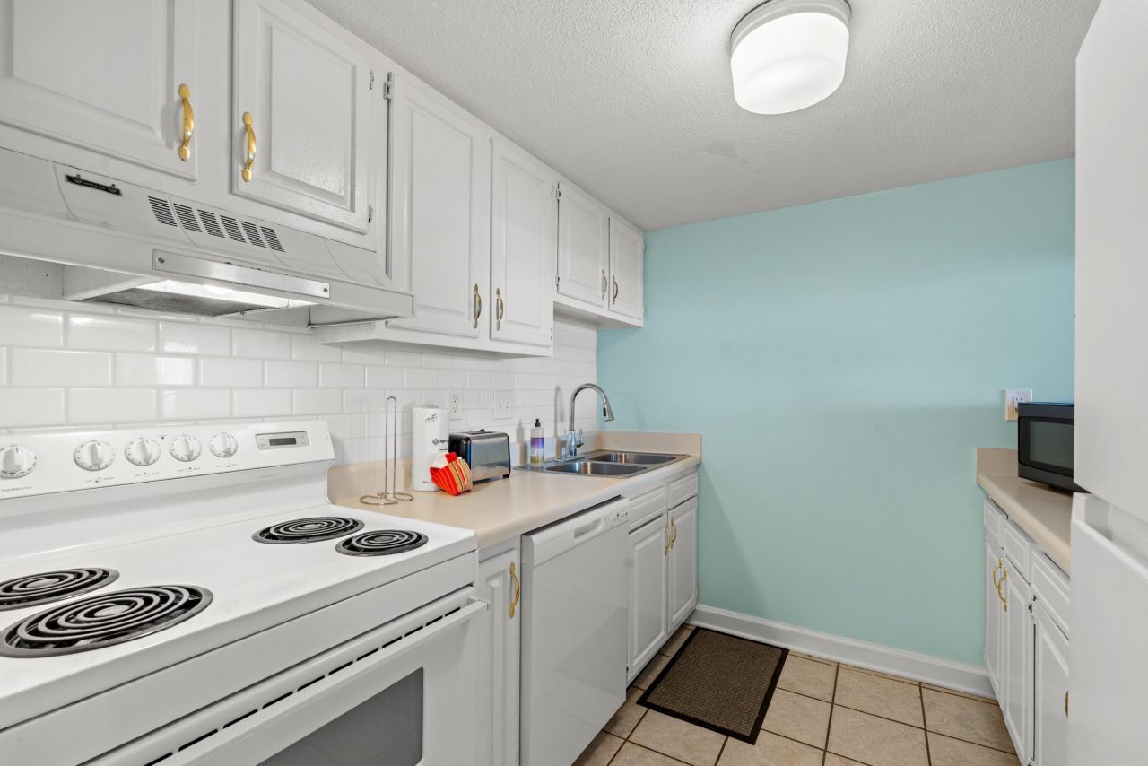 601 Mitchell Dr. Photo 6