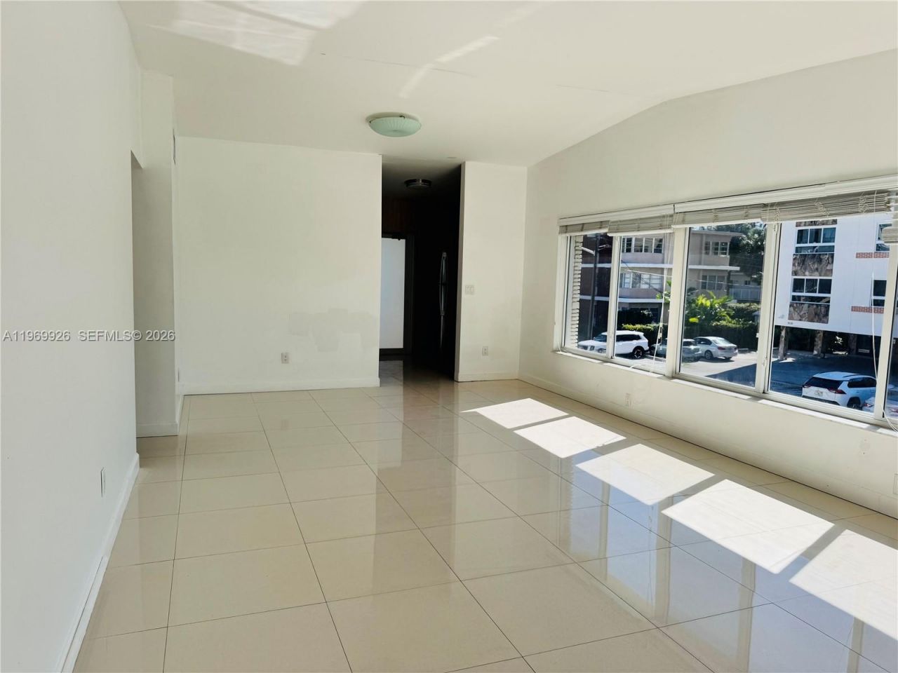 1035 94th St, Unit 4, Bay Harbor Islands, FL 33154 Photo