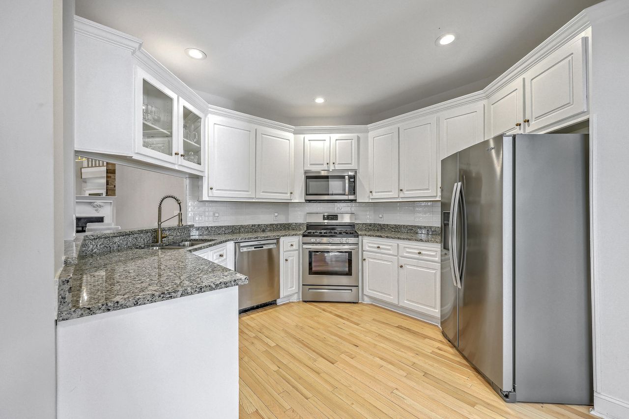 4283 Persimmon Woods Drive Photo 11