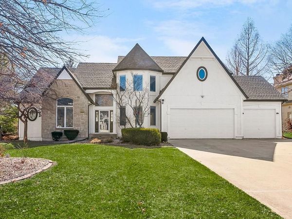 14260 Granada Court, Leawood, KS 66224