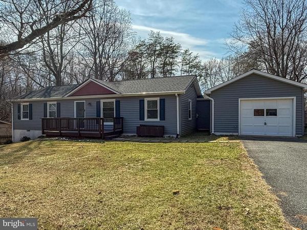 8 ASH LANE, STAFFORD, VA 22556
