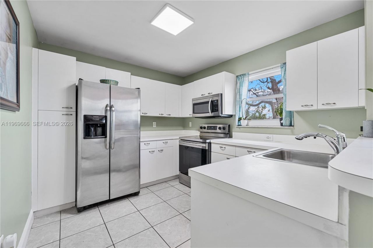 11712 SW 1st St, Coral Springs, FL 33071 Photo