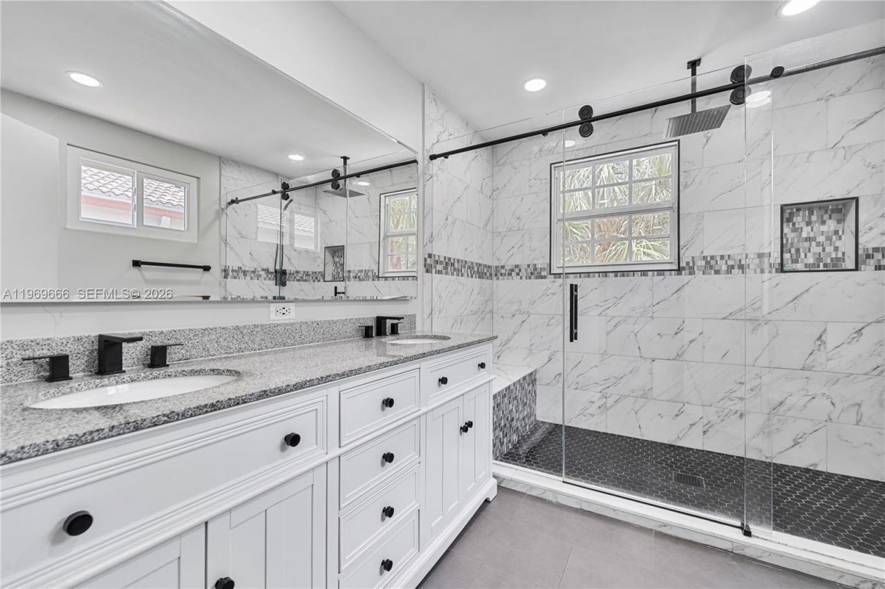 11712 SW 1st St, Coral Springs, FL 33071 Photo