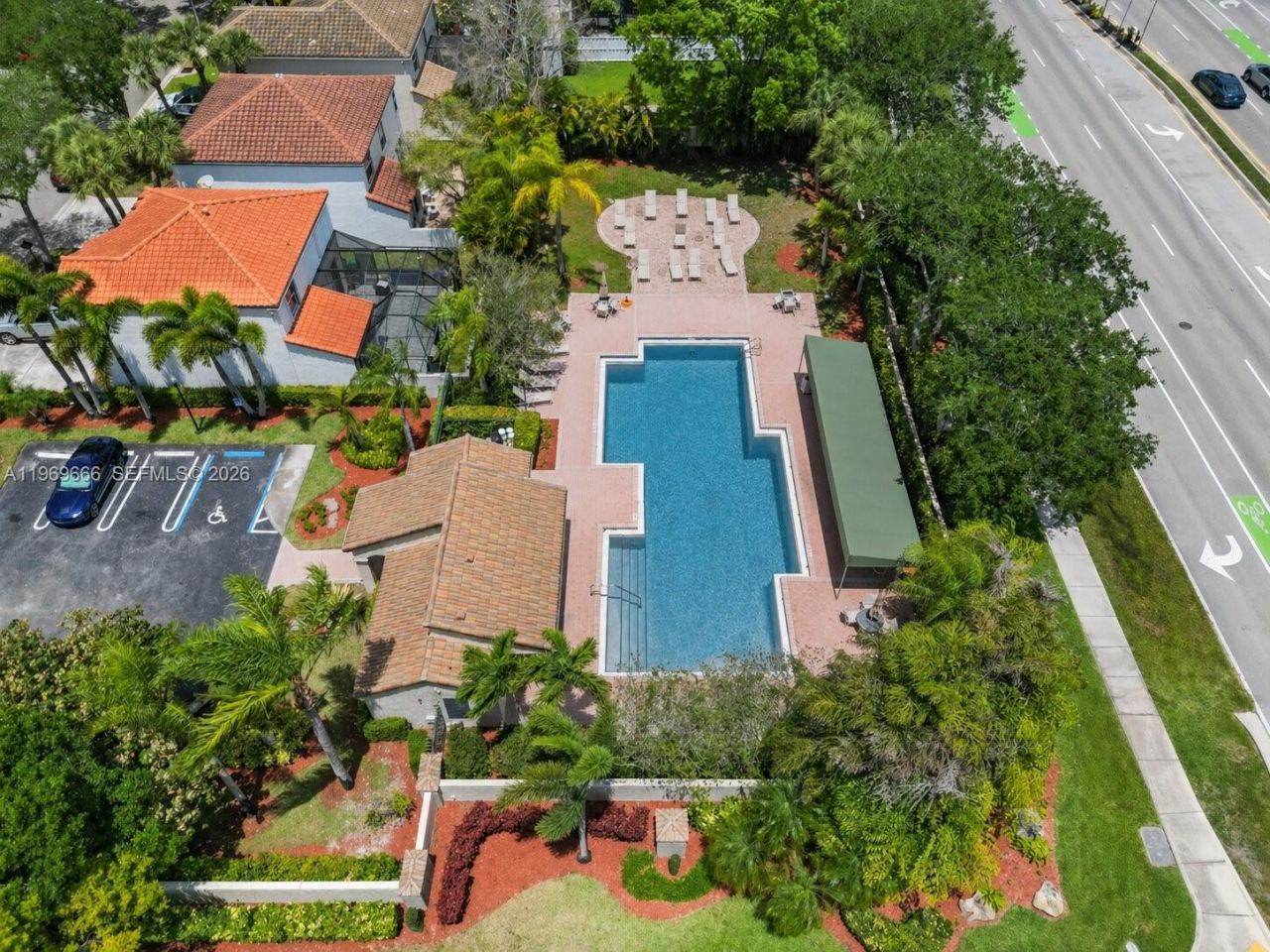 11712 SW 1st St, Coral Springs, FL 33071 Photo