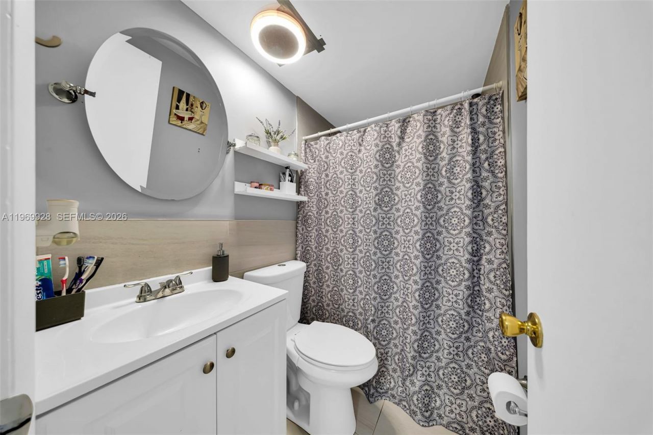 1923 SW 107th Ave , Unit 103, Miami, FL 33165 Photo