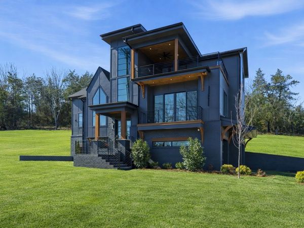 6704 Gower Rd, Nashville, TN 37209