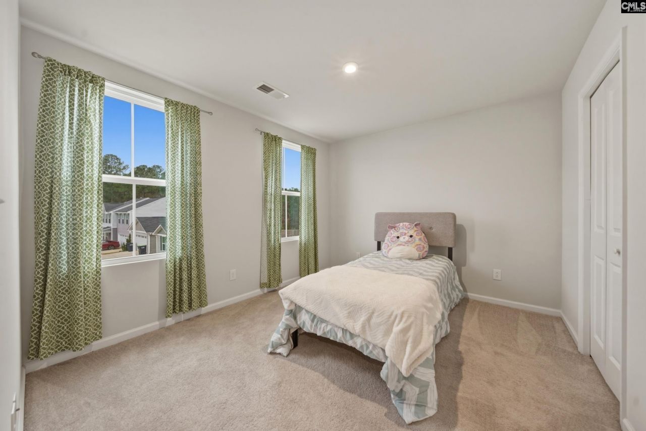 741 Sequoia Drive  Photo 17