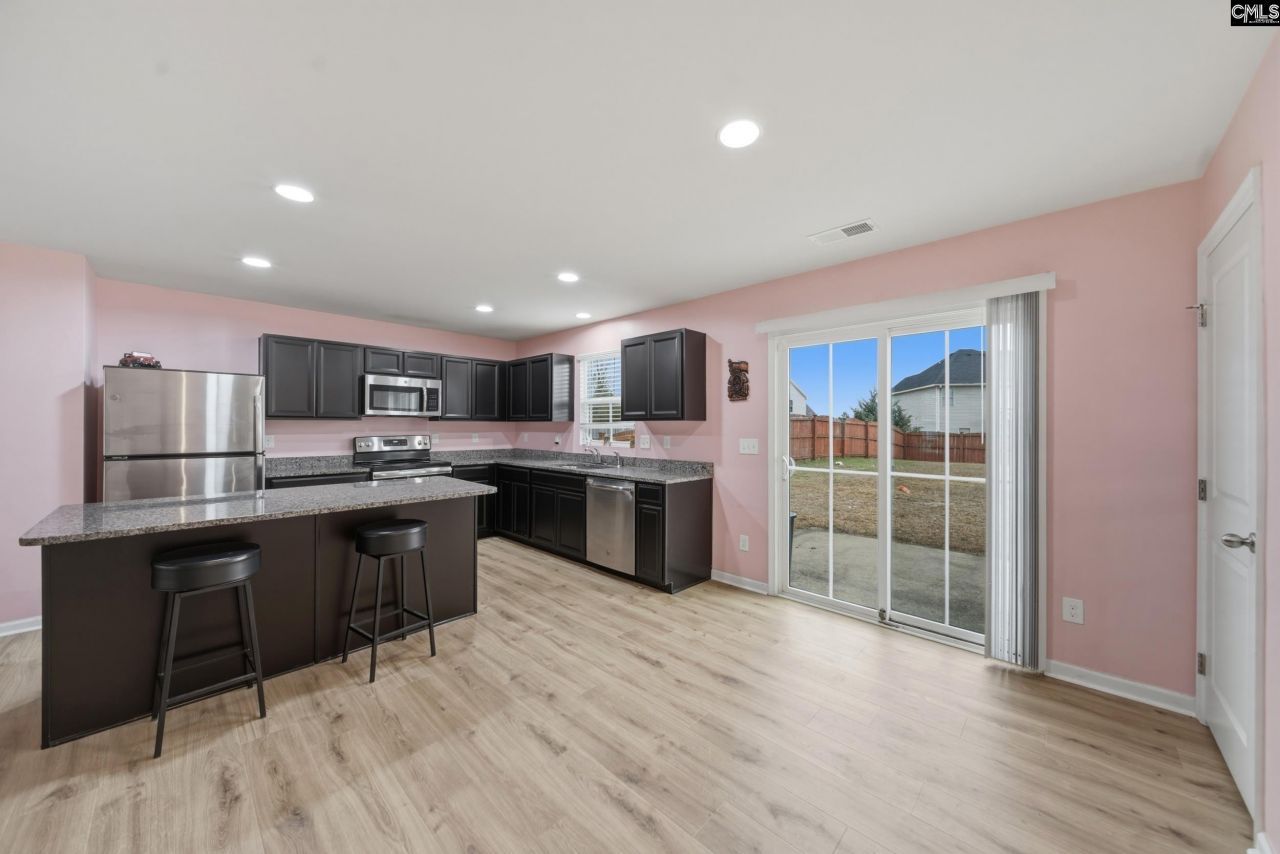 741 Sequoia Drive  Photo 8