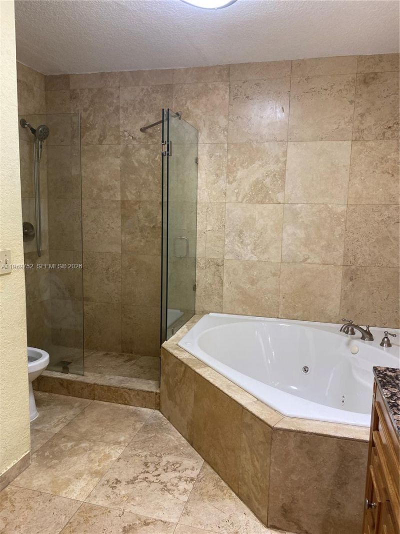 720 NW 123rd Ave , Miami, FL 33182 Photo