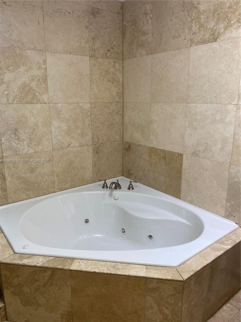 720 NW 123rd Ave , Miami, FL 33182 Photo