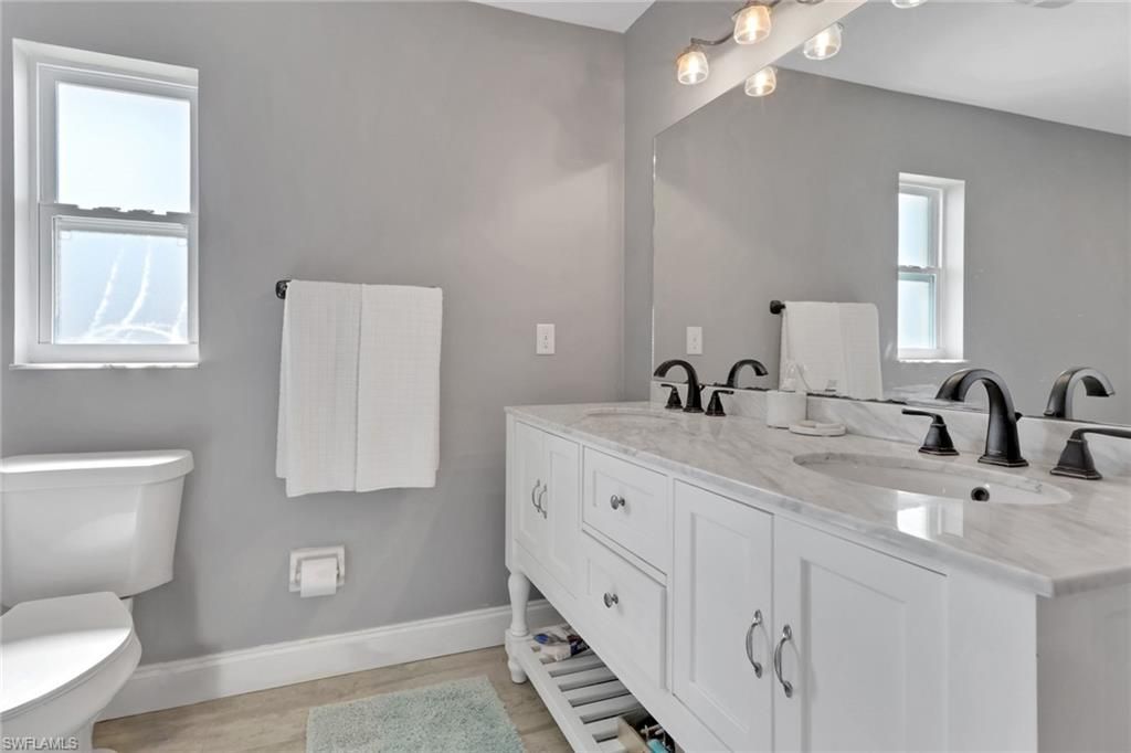 2480 Bayshore Dr, Matlacha, FL 33993 Photo