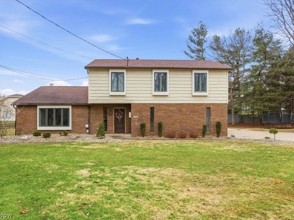 807 51st Street, Vienna, WV 26105