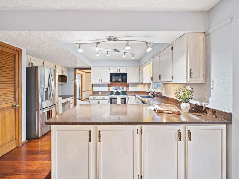 1151 Scarlet Court, Westerville, OH 43081 Photo 10