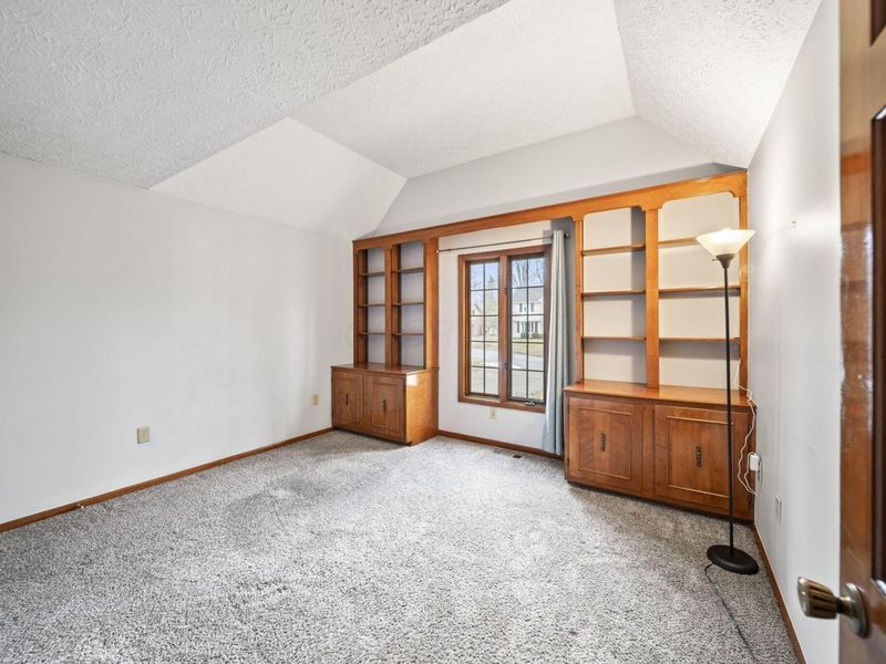 1151 Scarlet Court, Westerville, OH 43081 Photo 5