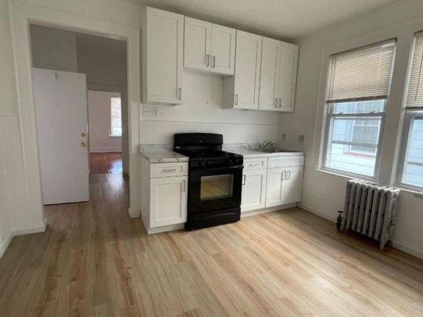 305 Kerrigan Blvd, Unit 2R, Newark, NJ 07106