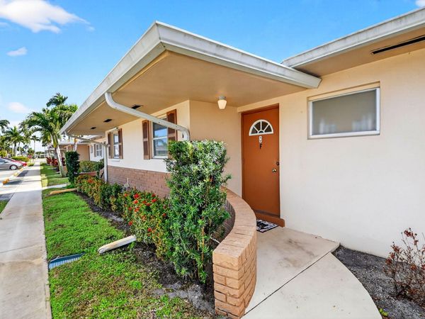 2593 W Dudley Drive W, Unit F, West Palm Beach, FL 33415