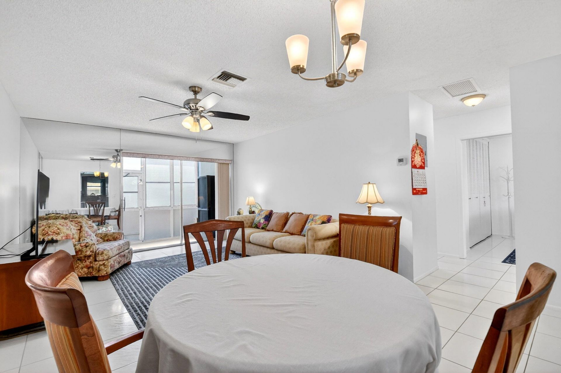 2593 W Dudley Drive W, Unit F, West Palm Beach, FL 33415 Photo