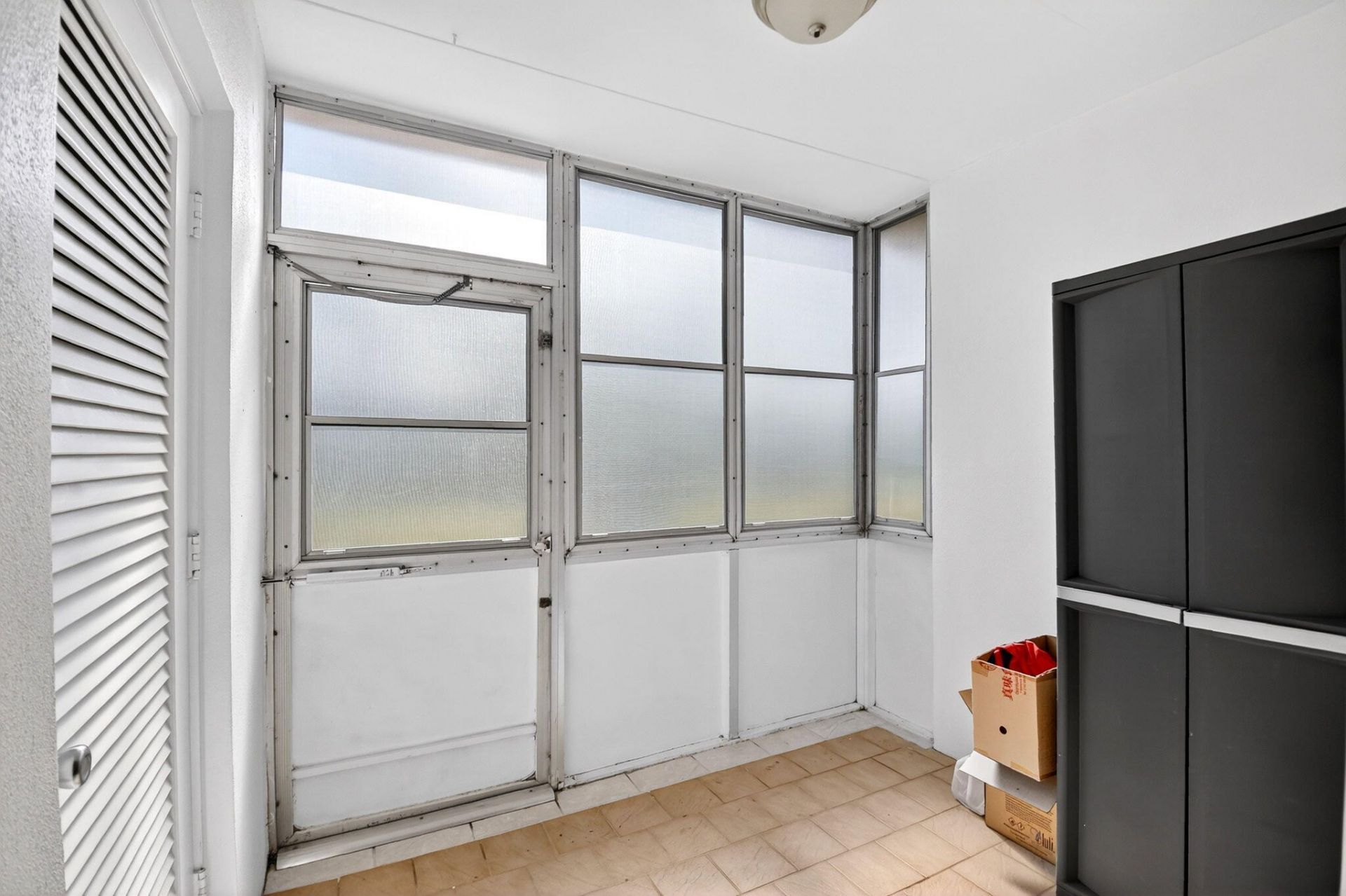 2593 W Dudley Drive W, Unit F, West Palm Beach, FL 33415 Photo