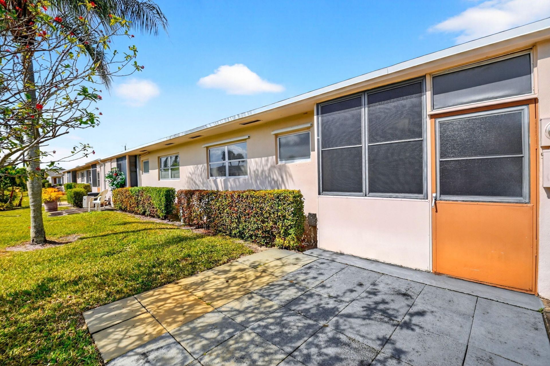 2593 W Dudley Drive W, Unit F, West Palm Beach, FL 33415 Photo