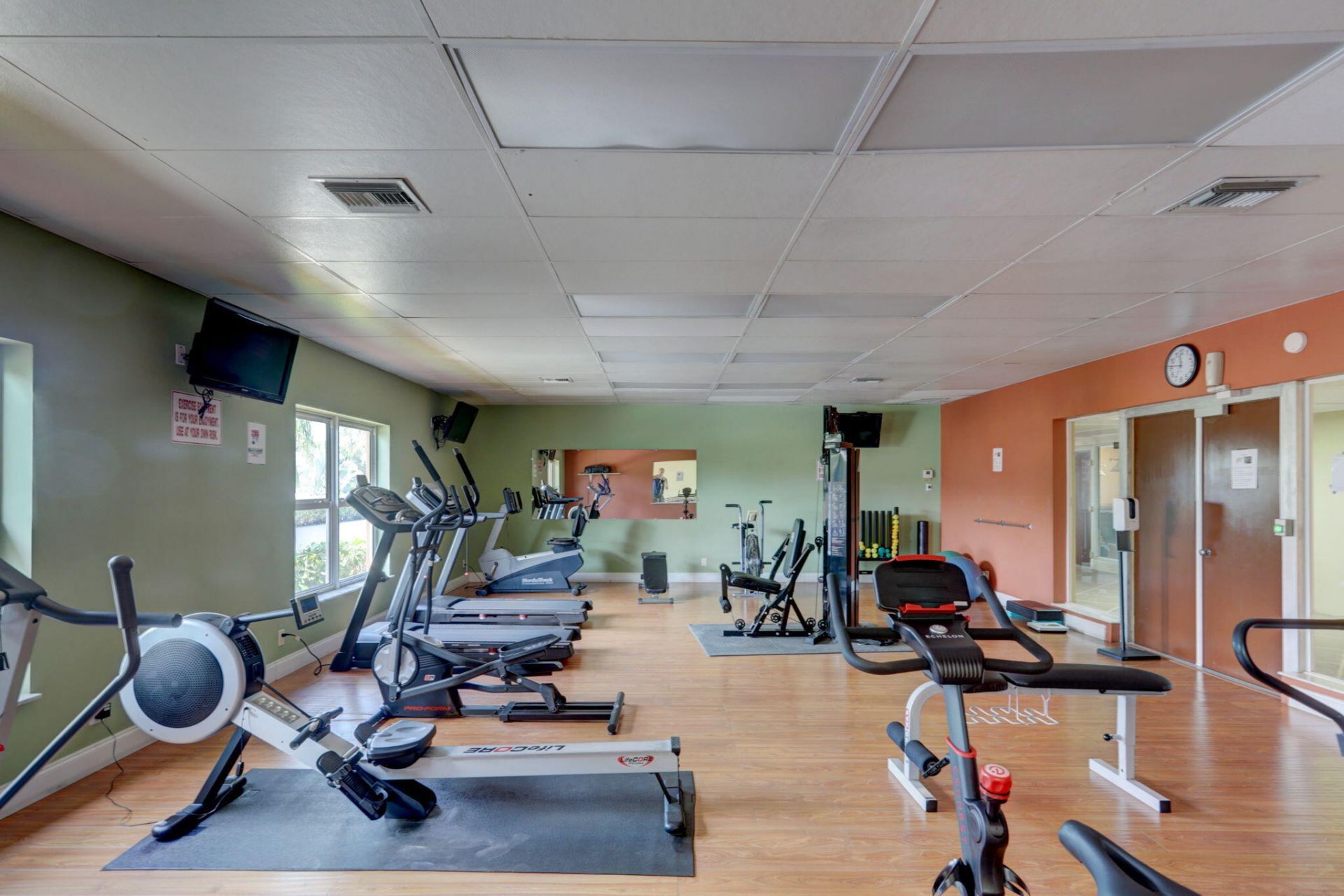 2593 W Dudley Drive W, Unit F, West Palm Beach, FL 33415 Photo