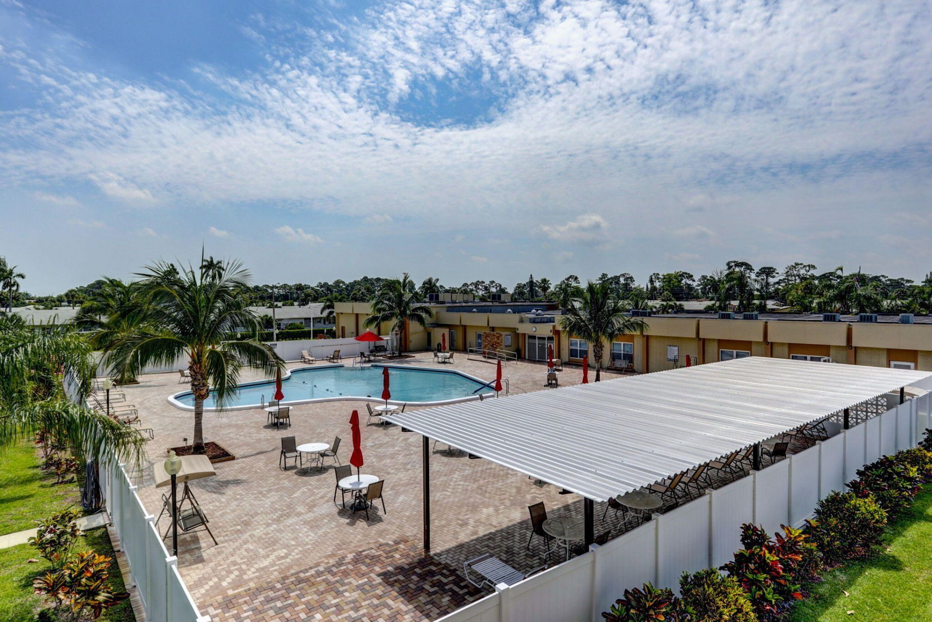 2593 W Dudley Drive W, Unit F, West Palm Beach, FL 33415 Photo