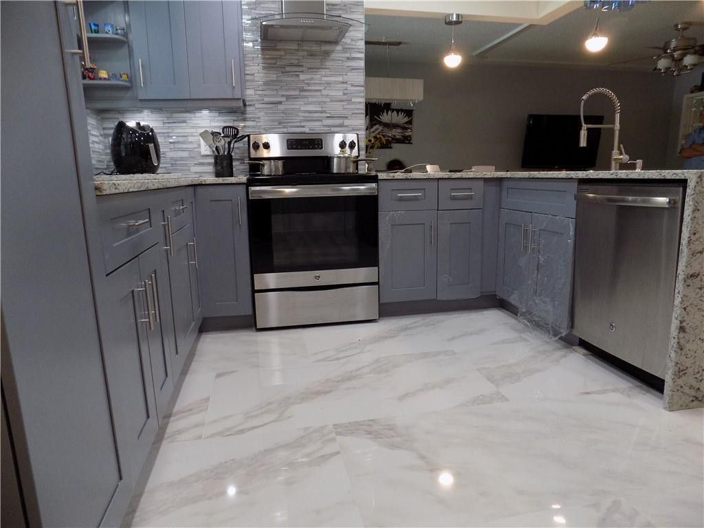 7811 NW 40th Court, Coral Springs, FL 33065 Photo