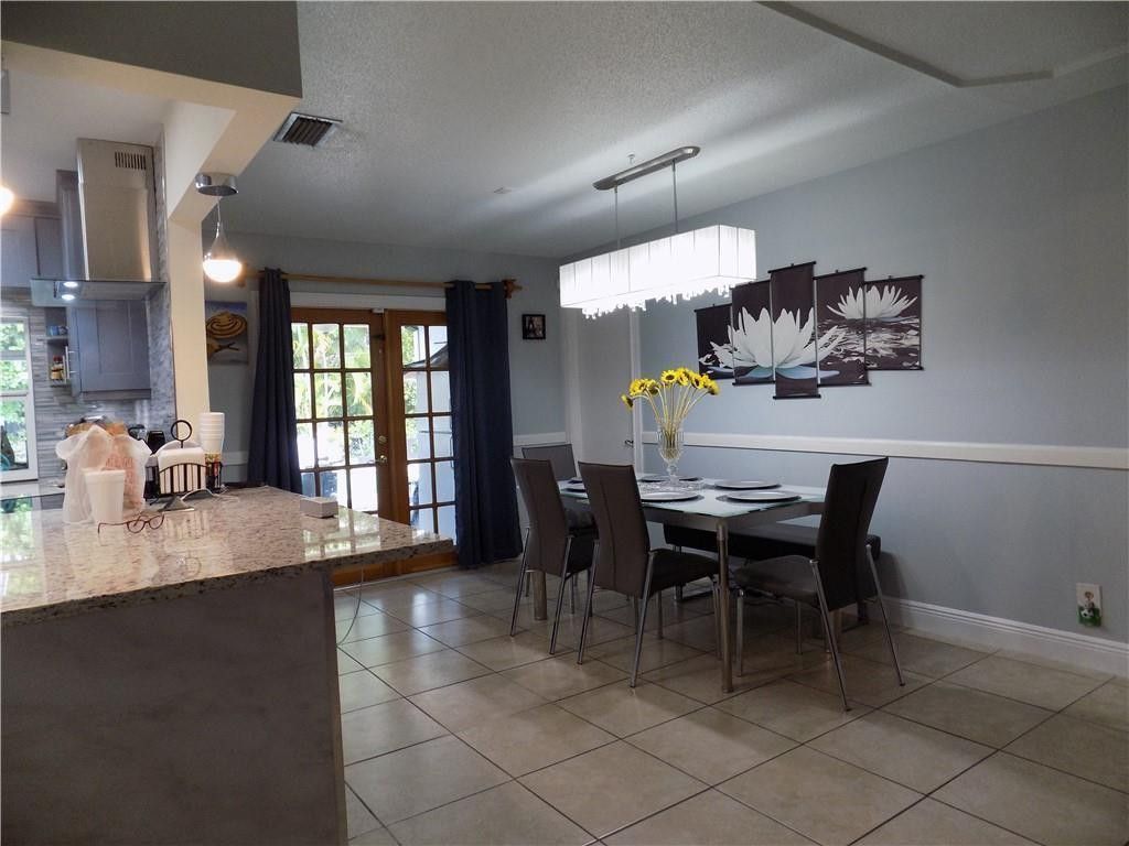 7811 NW 40th Court, Coral Springs, FL 33065 Photo