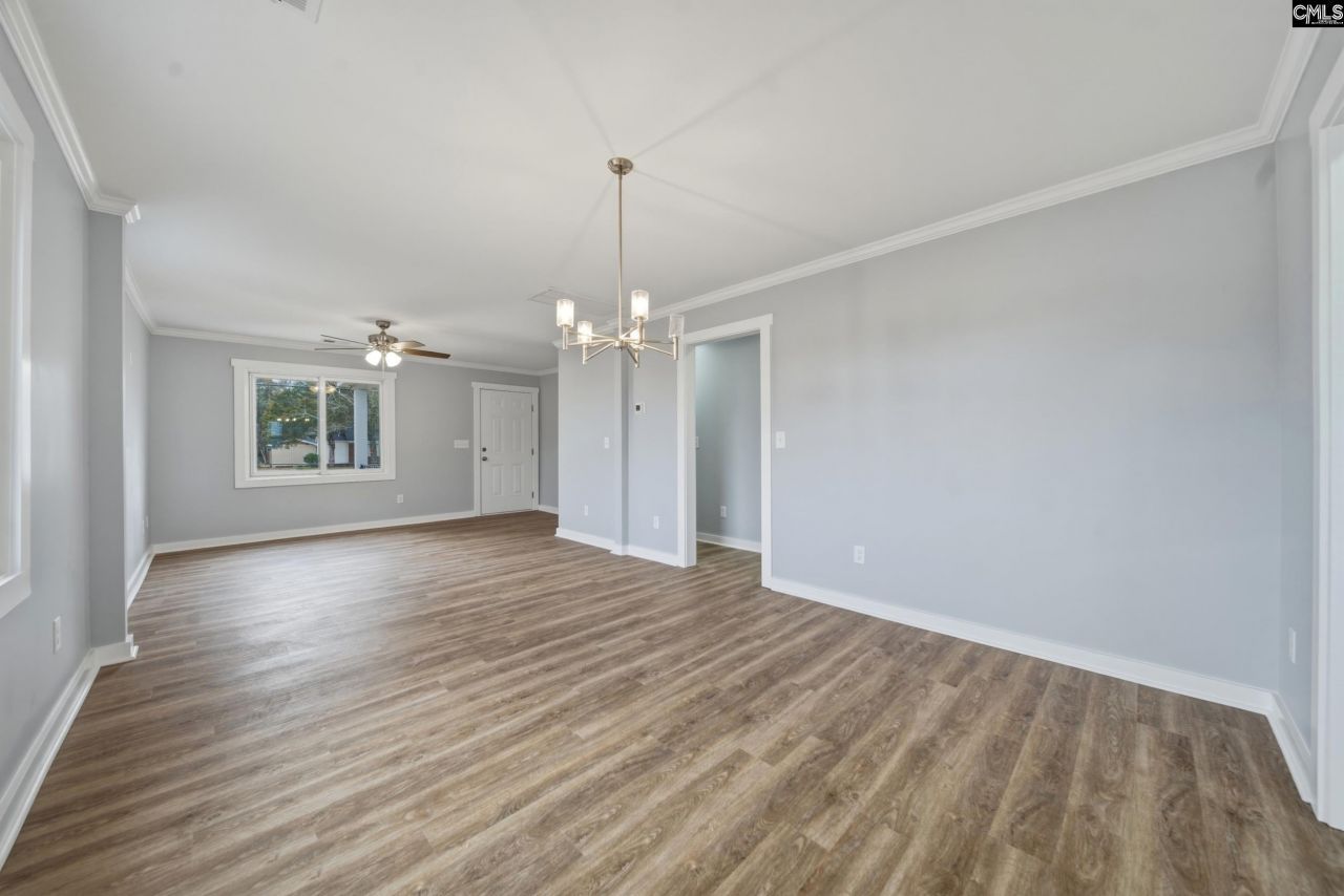 203 S Main Street  Photo 5