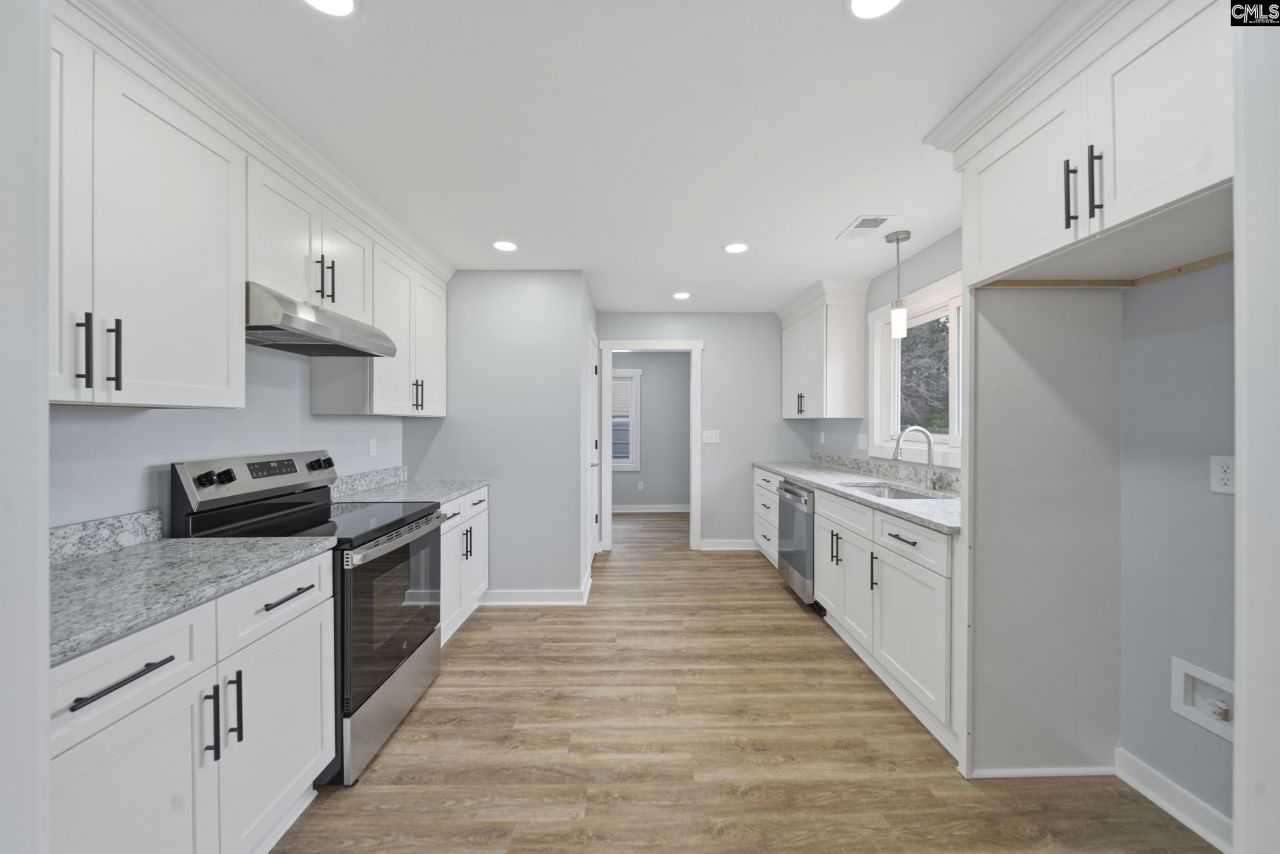 203 S Main Street  Photo 6