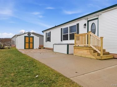 11798 Willoway Court, Green Oak Twp, MI 48178