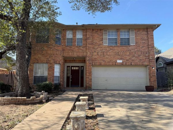 16702 Tomcat DR, Round Rock, TX 78681