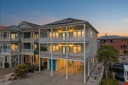 5207 N Ocean Blvd. photo 4