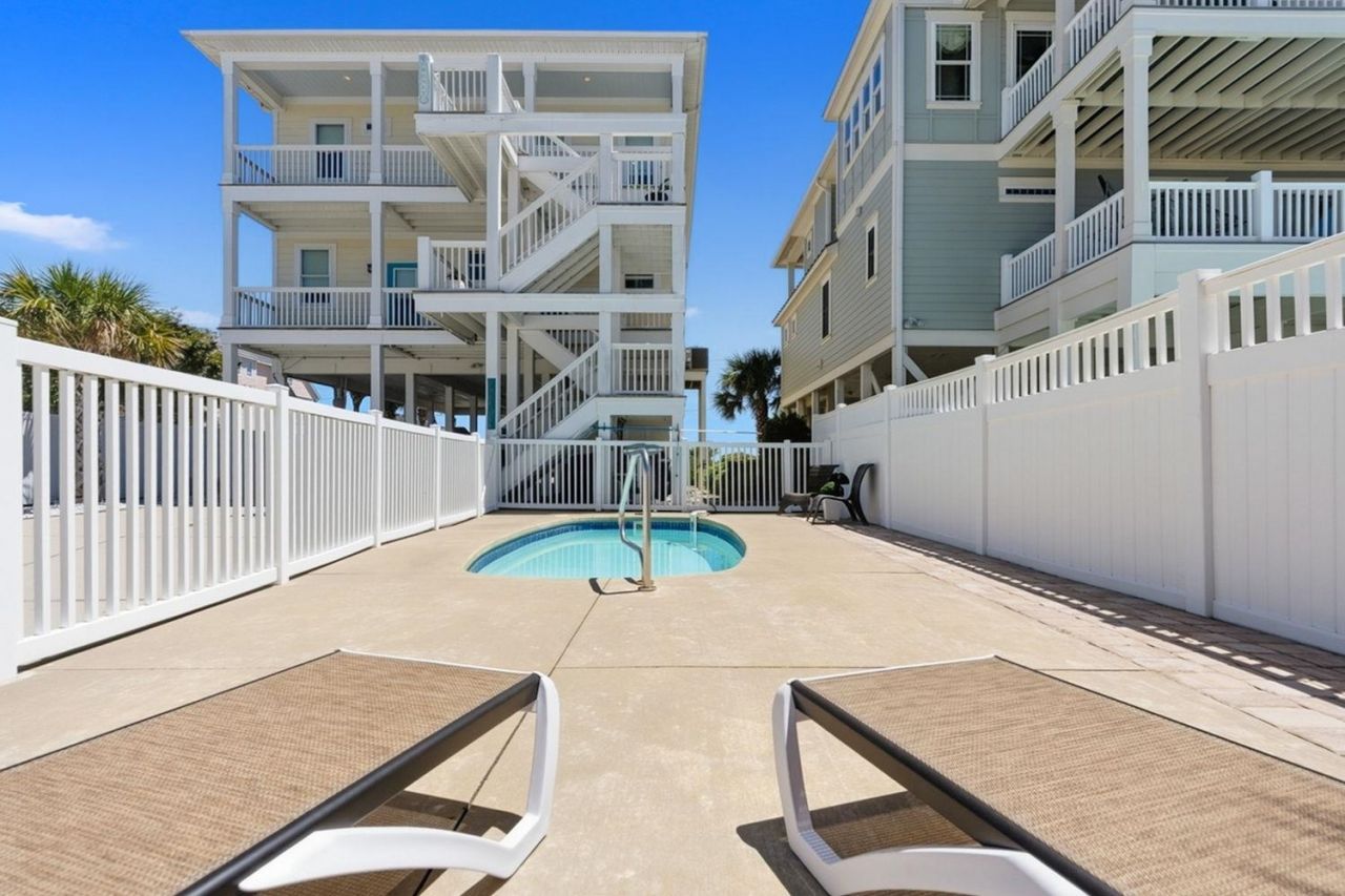 5207 N Ocean Blvd. Photo 56