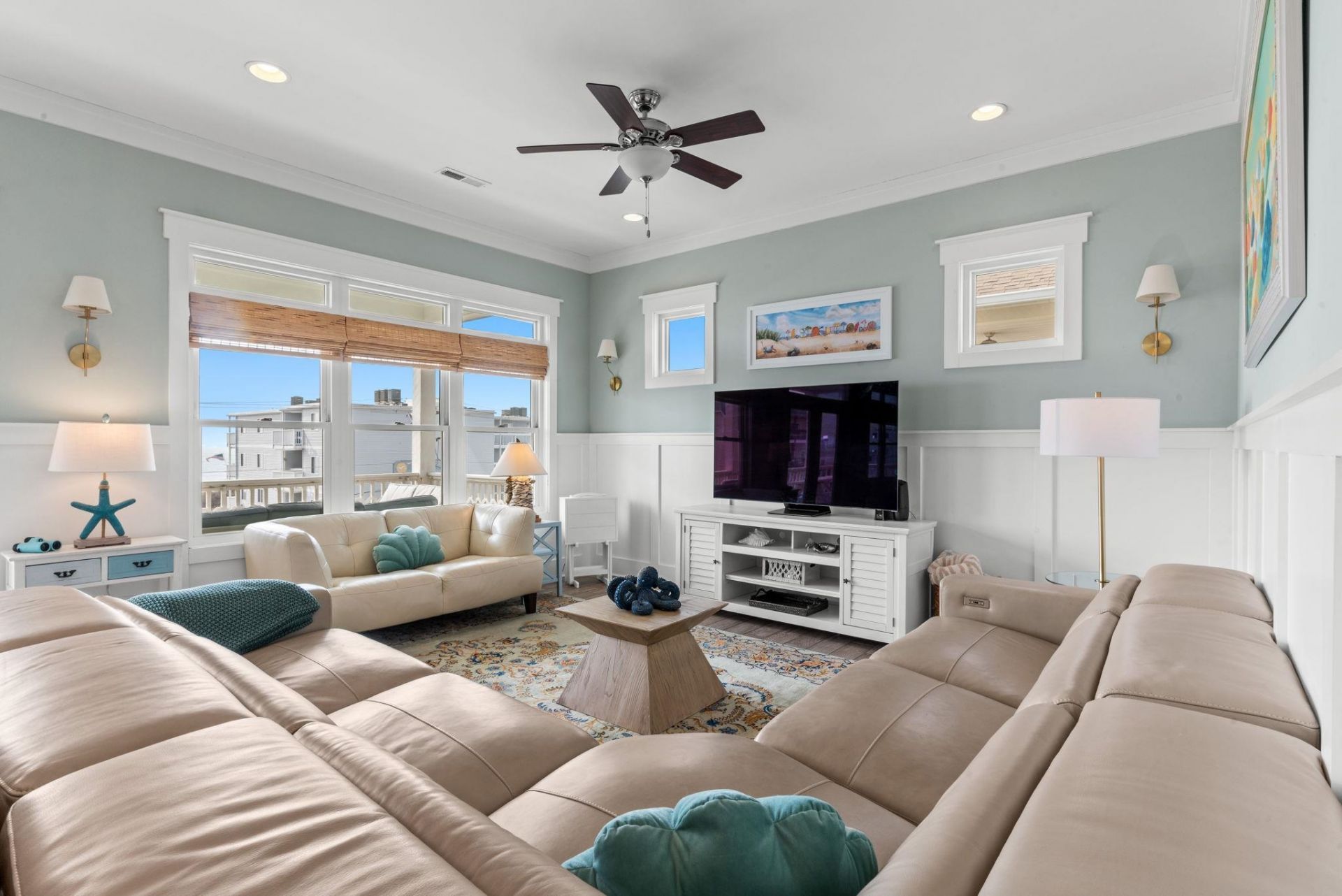 5207 N Ocean Blvd. Photo 9
