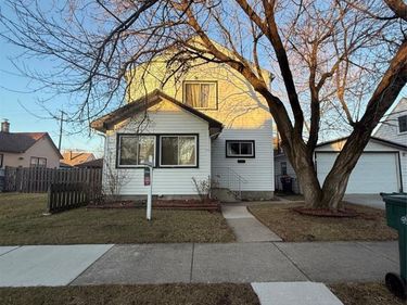 764 White Avenue, Lincoln Park, MI 48146