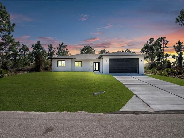 1142 Dutchess ST E, LEHIGH ACRES, FL 33974