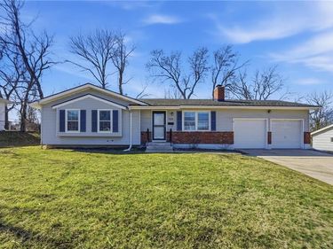 1608 N Liberty Street, Independence, MO 64050