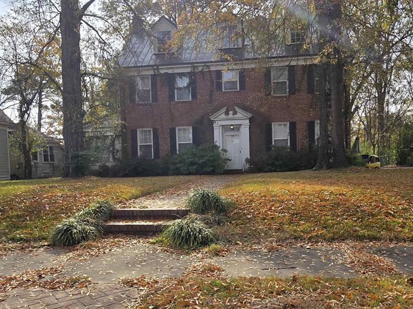 402 W Martin Place, Pine Bluff, AR 71601