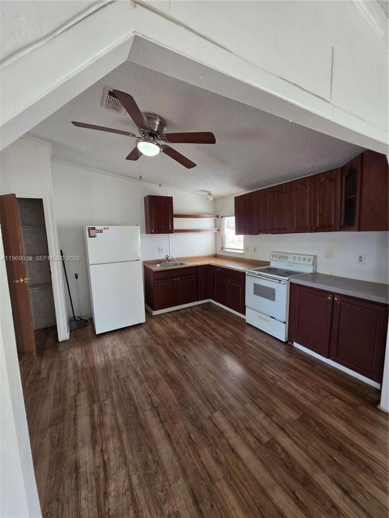 19800 SW 180 Ave , Miami, FL 33187 Photo