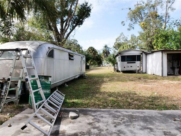 4821 VICTORIA AVENUE, SARASOTA, FL 34233