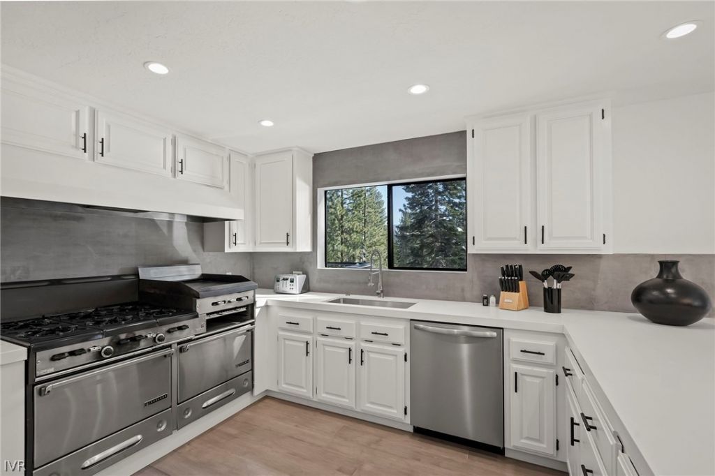 881 Donna Drive, Incline Village, NV 89451 Photo