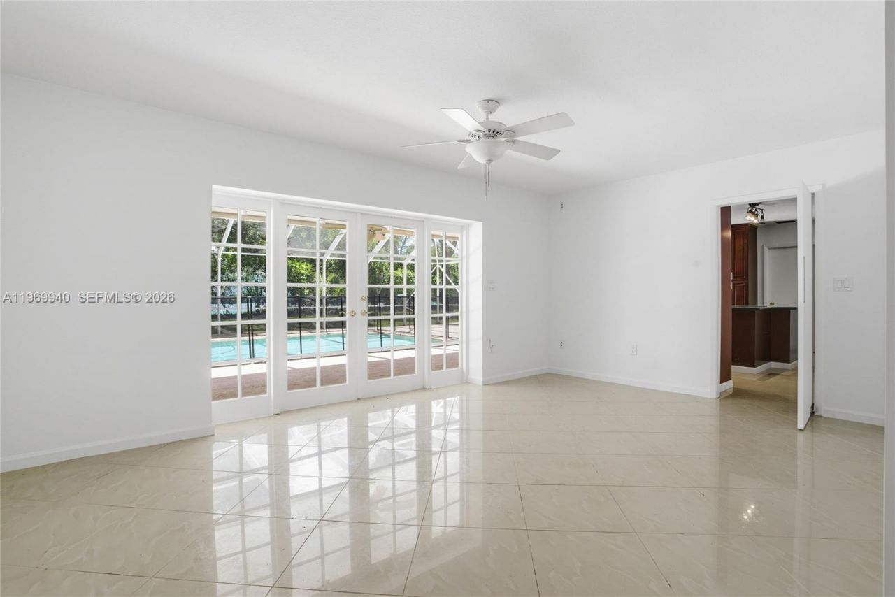 14721 SW 67th Ave, Coral Gables, FL 33158 Photo