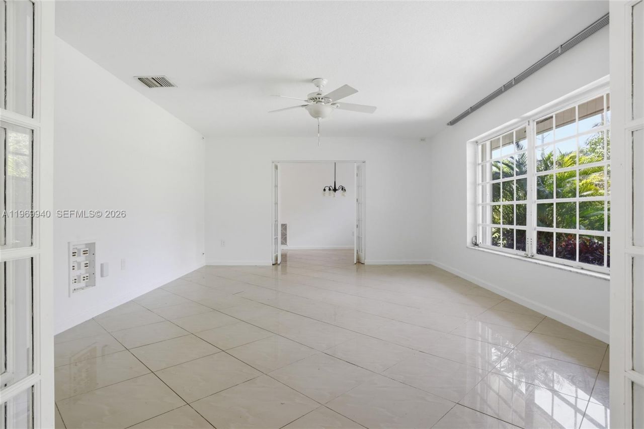 14721 SW 67th Ave, Coral Gables, FL 33158 Photo